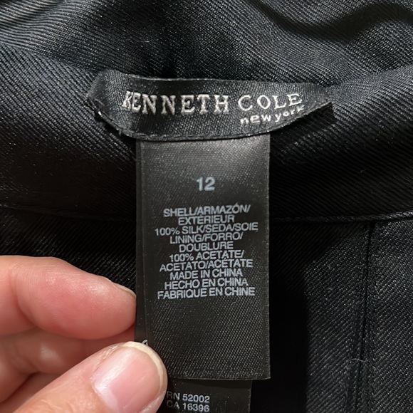 EUC Kenneth Cole Black Silk Pleated Flowy Skirt Lined Side Zipper Wednesday - Picture 5 of 5